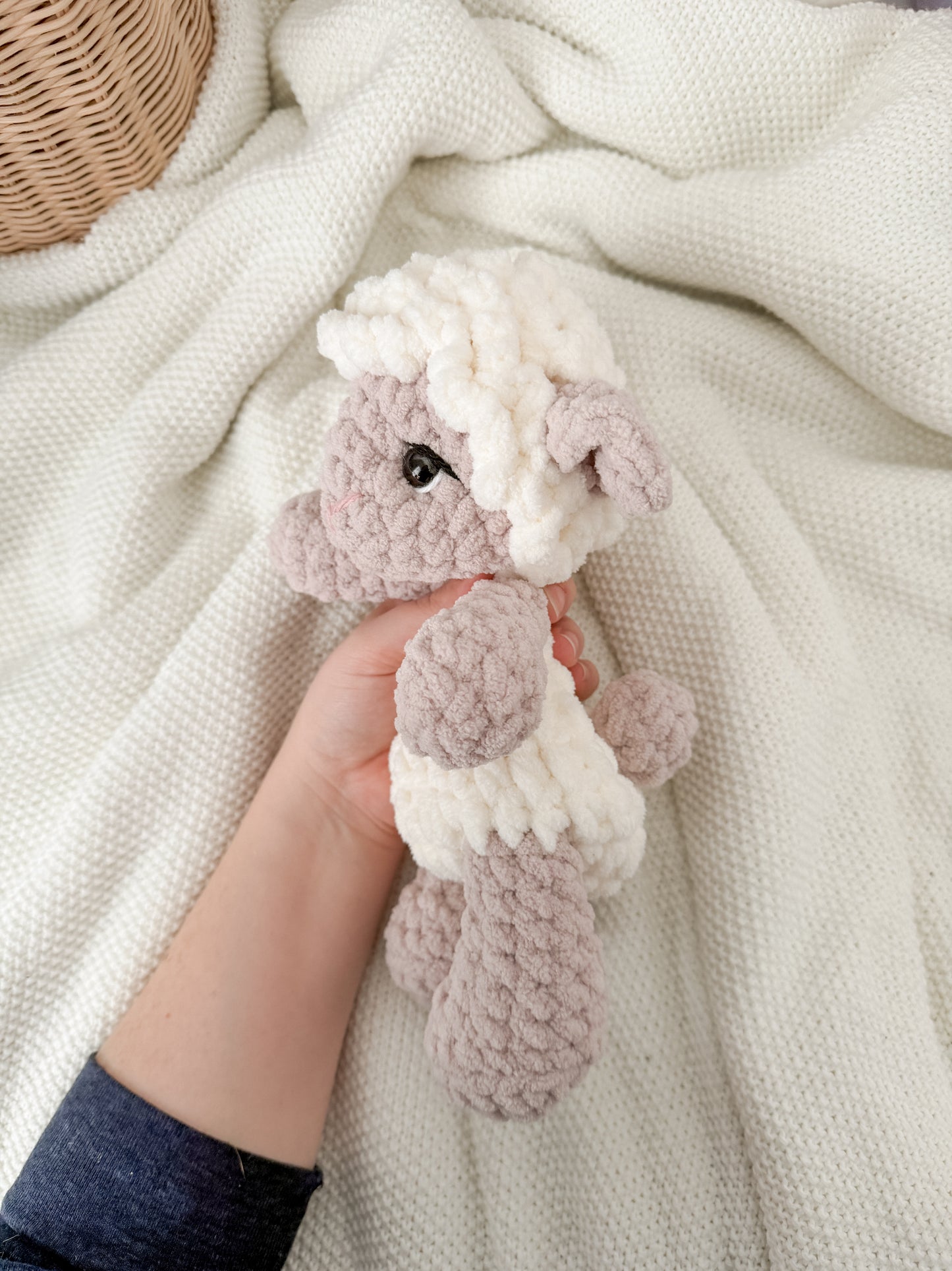 Lamb Lovey
