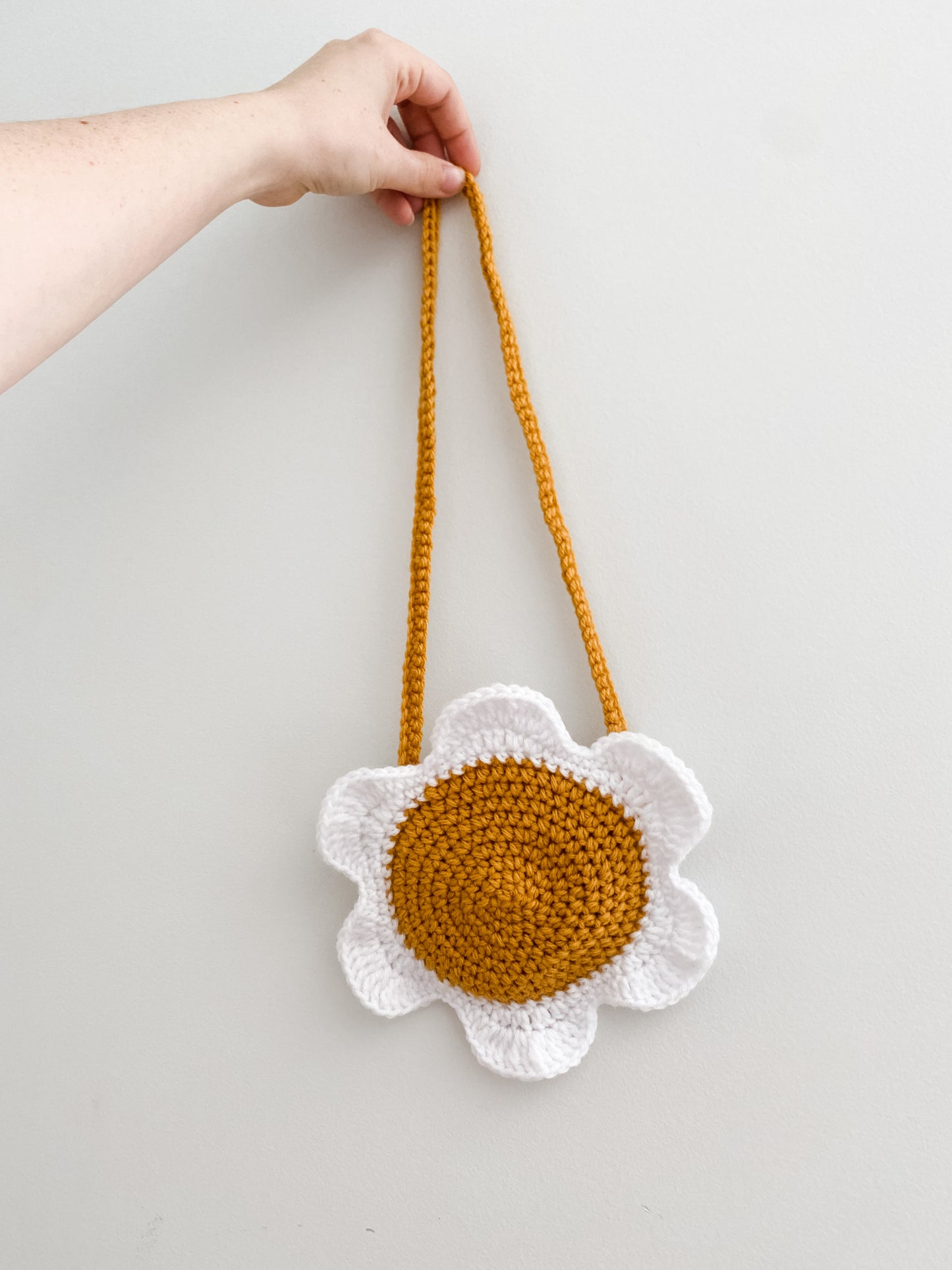 Daisy Purse