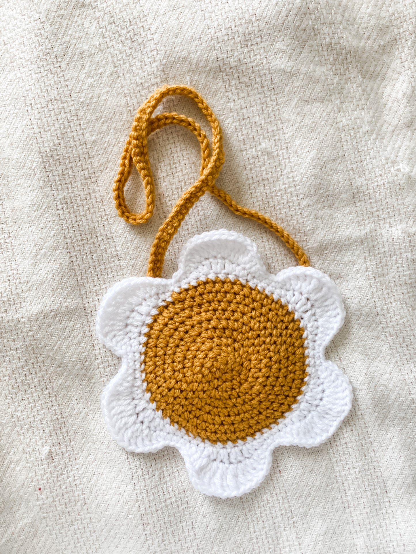 Daisy Purse