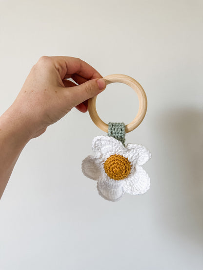 Daisy Teether + Rattle